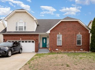 2925 Brewster Dr, Clarksville, TN 37042