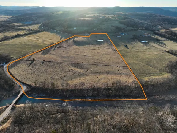 204 Madison 6601, Huntsville, AR 72740