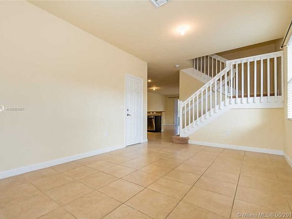2nd image of 110 Emerald Creek Ter #0