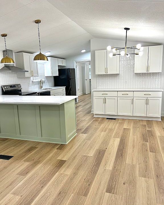 1st image of 1000 Renaud Dr Lot 24