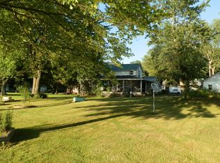 698 Bauer Rd, Hastings, MI 49058