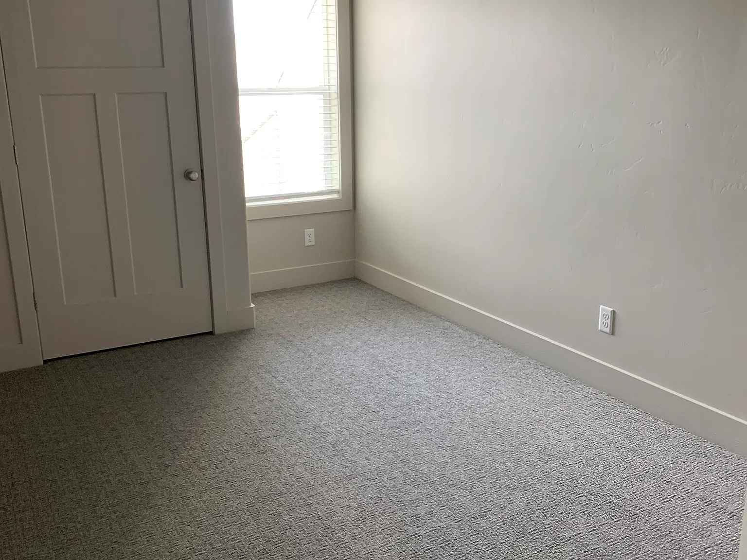 3 bed, 1178 sqft, $1,295 — Photo 2