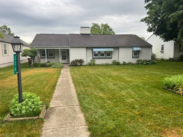 228 6th St, Waynesville, OH 45068