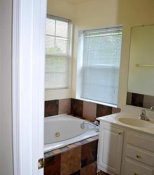 6863 Drifton Ct — Photo 19