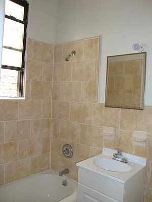 Rented by Camhi NYC Realty Inc | media 50