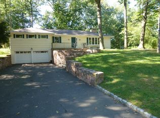 19 Jay Rd, Chatham, NJ 07928