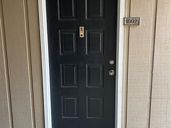 3rd image of 1602 Wingate Way