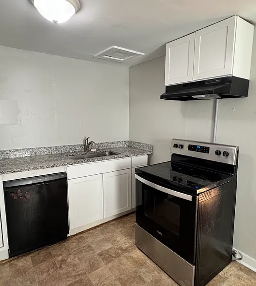 21 2nd Ave #B — Photo 9