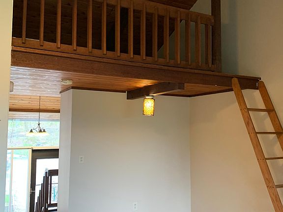 5th image of 12C Hillside Ln