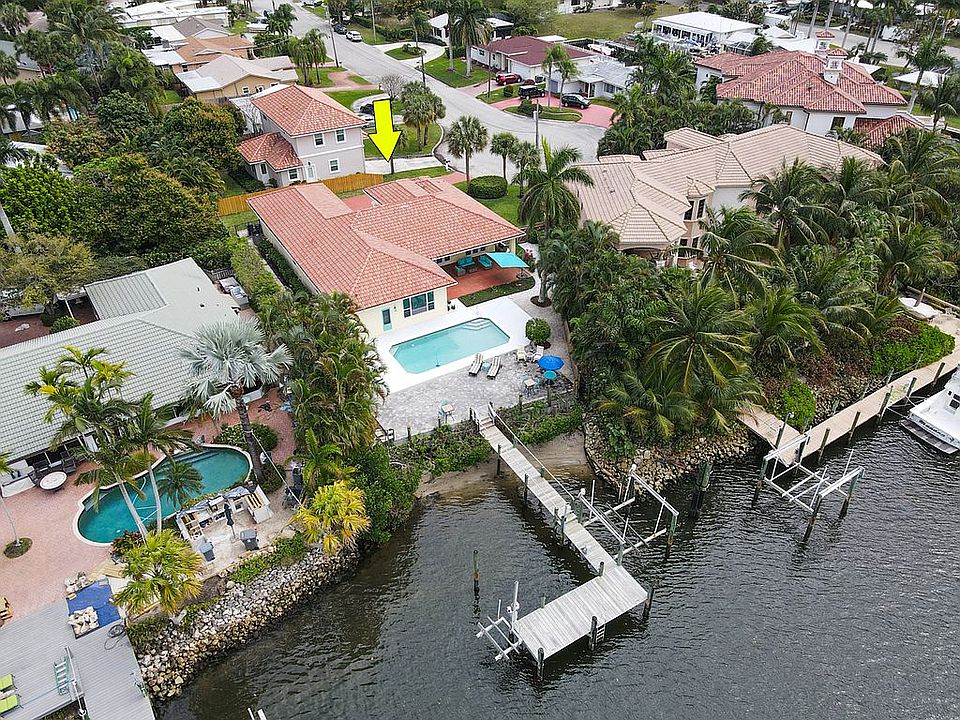 1st image of 2087 N Waterway Dr