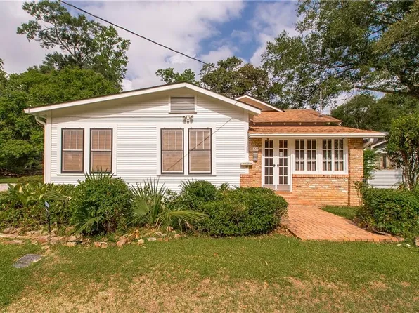 211 Avenue I, Bogalusa, LA 70427