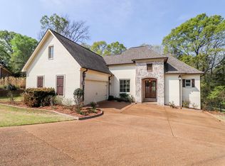 14002 Woodside Cv, Oxford, MS 38655