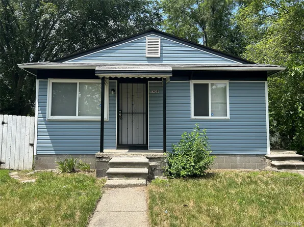 17439 Lumpkin St, Detroit, MI 48212