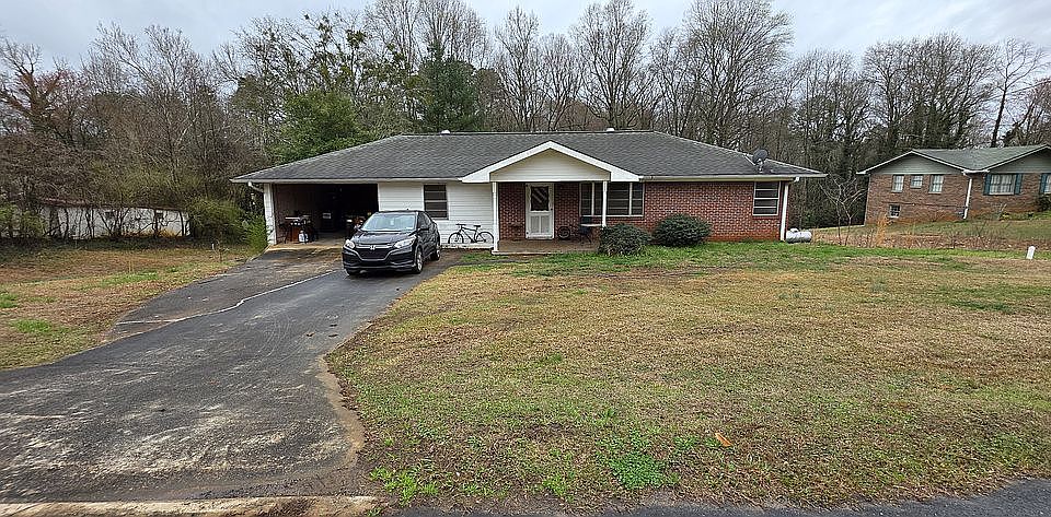 1st image of 2933 Skylark Pl
