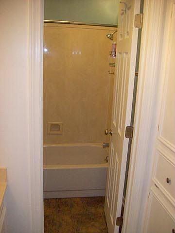 1st image of 509 Vineland Dr