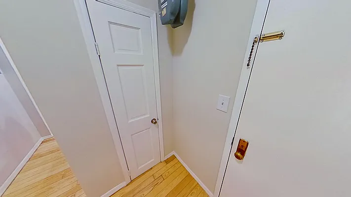 Rented by Karten Real Estate Services LLC | media 24