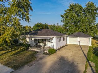 138 Church St, Manteno, IL 60950