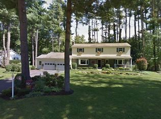 44 Par Del Rio, Clifton Park, NY 12065