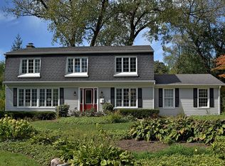 1 Juniper Rd, Rolling Meadows, IL 60008