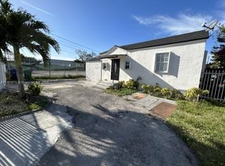 3527 NW 34th St, Miami, FL 33142