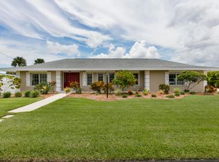 8 Venetian Way #B, Indian Harbour Beach, FL 32937