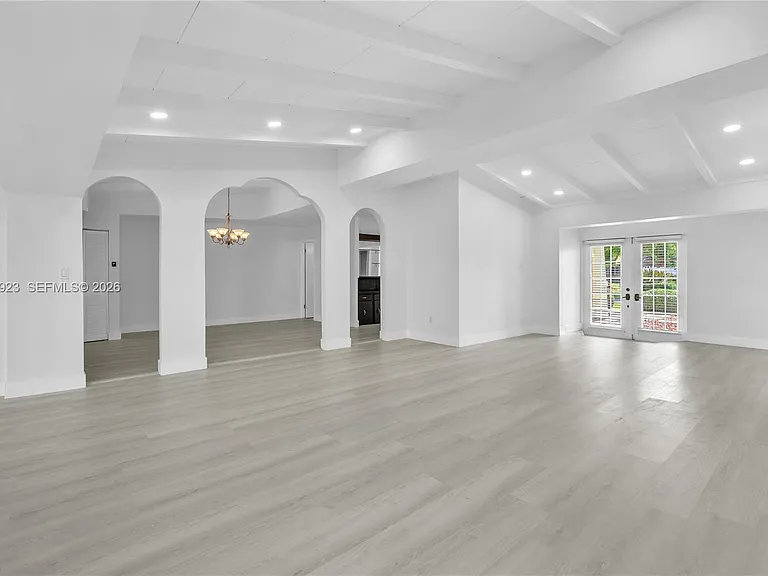 2555 Nassau Ln — Photo 6
