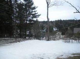 16 Garland Rd, Lancaster, NH 03584