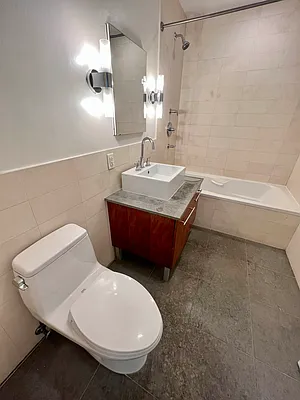 Rented by Oxford Property Group | media 31