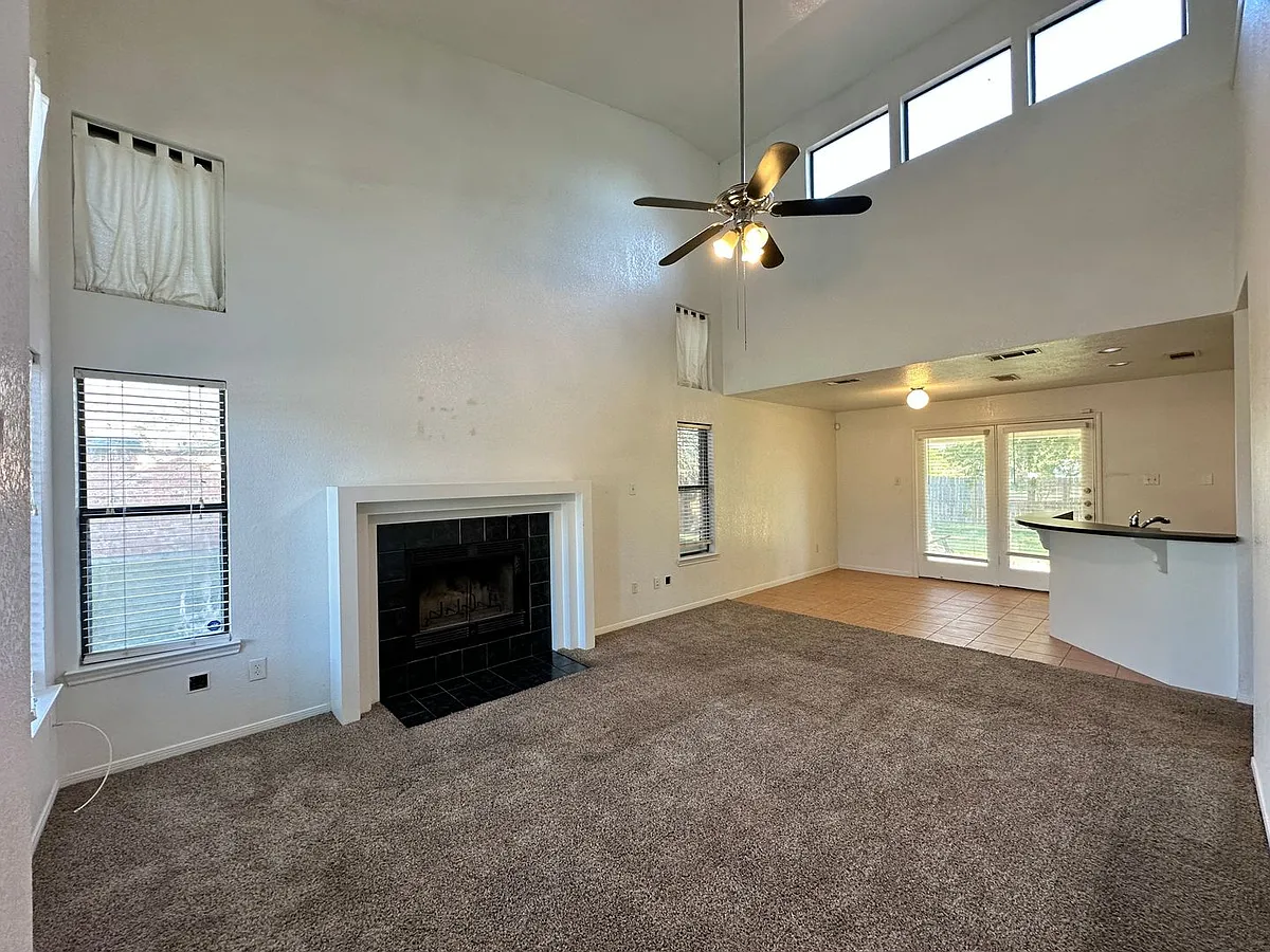Building Photo - 4304 Vicki Dr