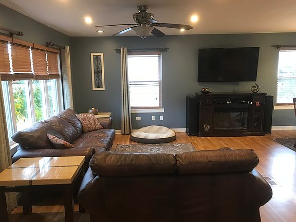 5th image of 5400 W 91st St