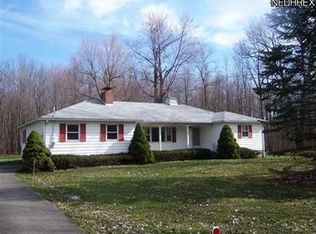 5859 Dawsey Rd, Rock Creek, OH 44084
