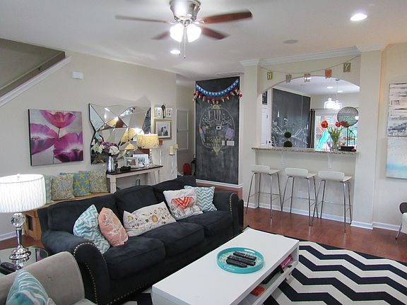 Living/Greatroom