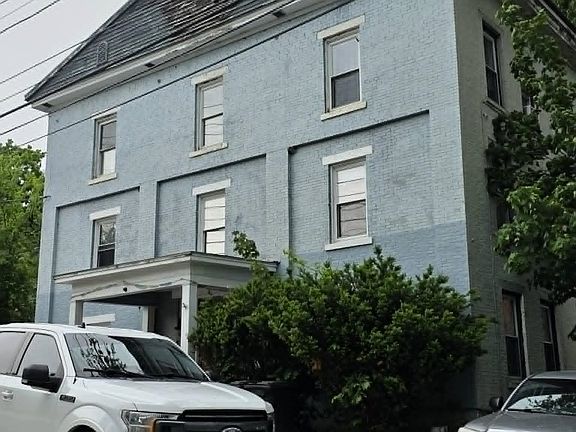 3rd image of 16 School Street