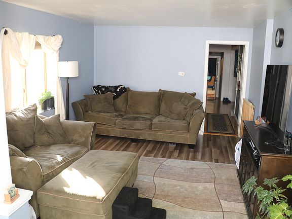 2nd image of 2054 Elmer Dr NE