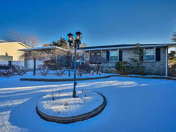 4th image of 1184 E Starwood Dr