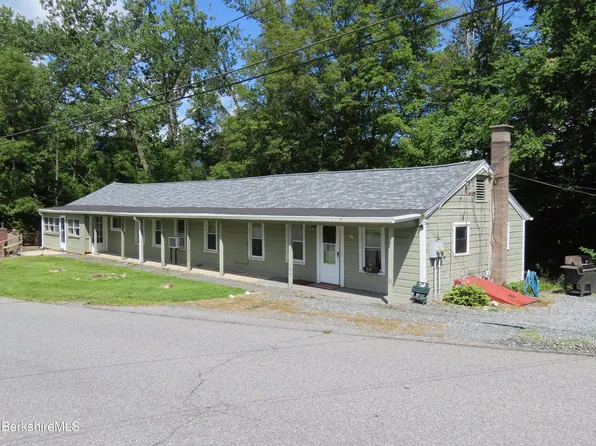 92-94 E Hoosac St, Adams, MA 01220