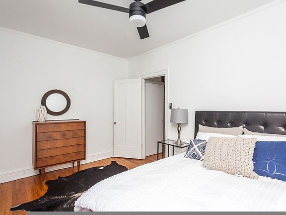 2nd image of 629 W Cornelia Ave #37-3W