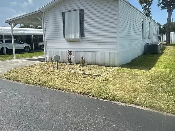 103 Oneida Way, Fort Pierce, FL 34946