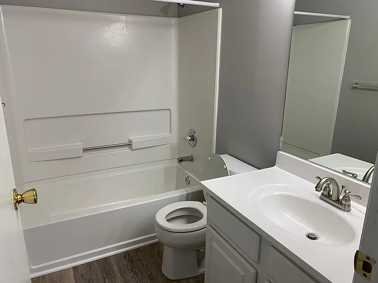 1611 N Star Ave — Photo 11