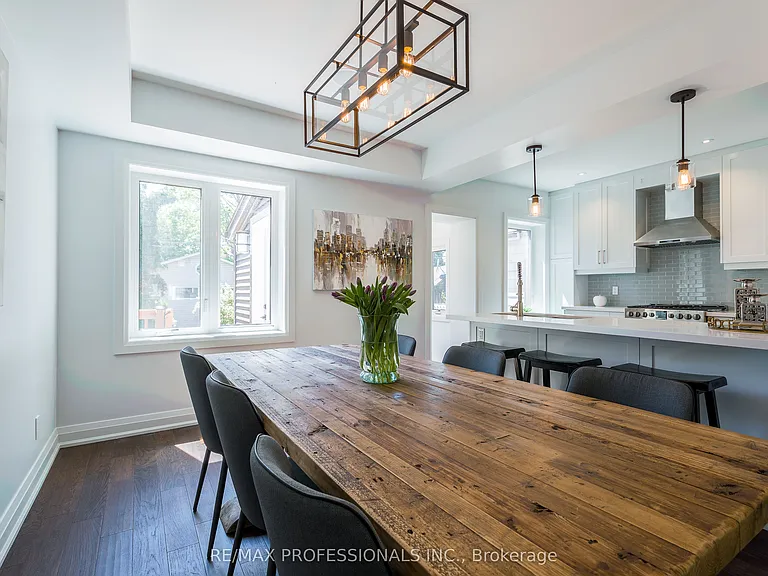 546 Beresford Ave — Photo 5