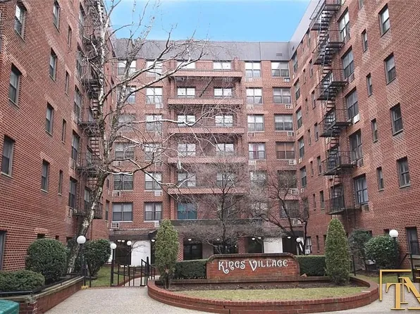 1200 E 53rd St APT 3N, Brooklyn, NY 11234