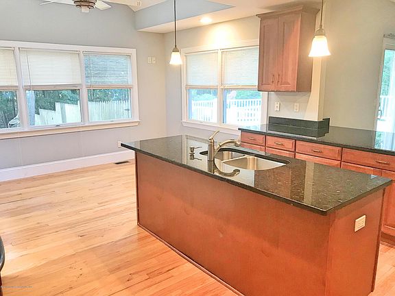 2nd image of 2440 Allenwood Lakewood Rd