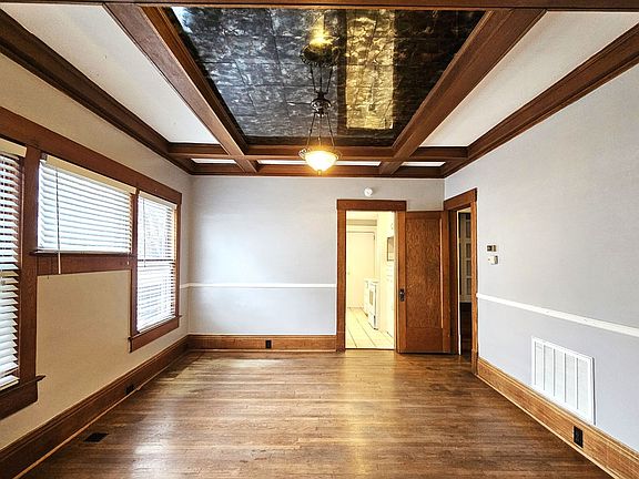 5th image of 111 N Clifton Ave #1