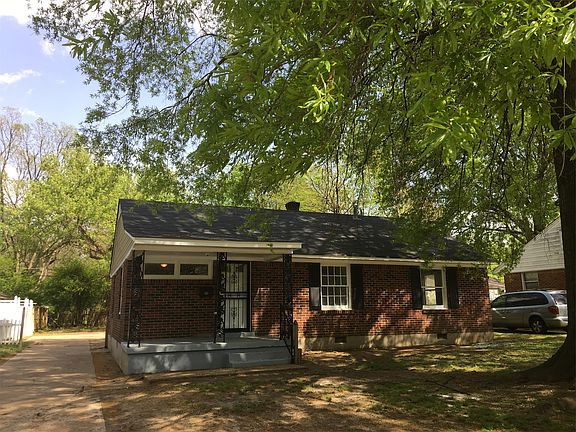 2nd image of 1092 Lorraine St