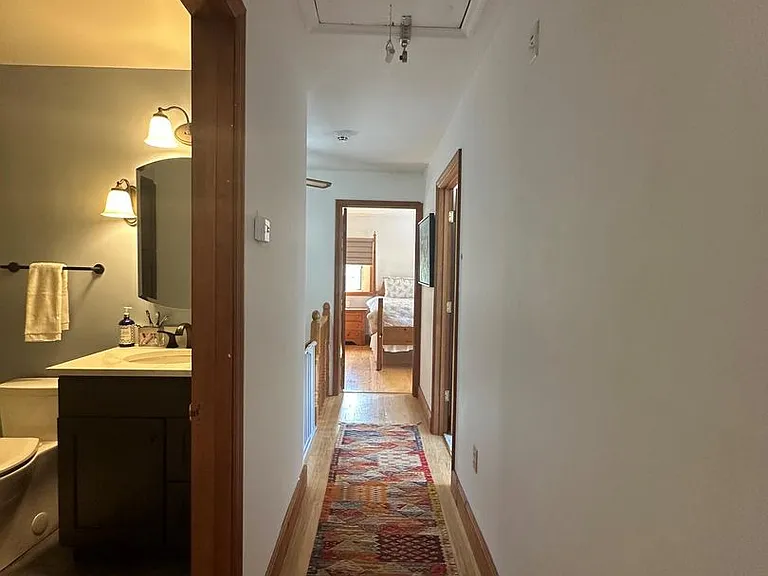 109 Brush Hill Rd — Photo 18