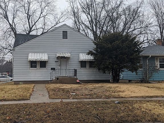 2nd image of 2229 Midway Dr