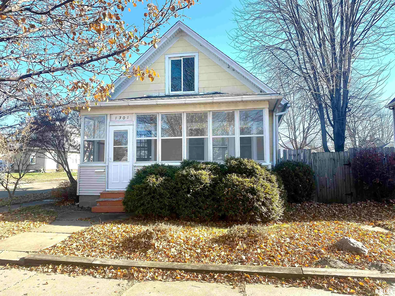 1301 39th St photo 1