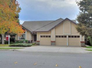 48975 Green Valley Rd, Fremont, CA 94539