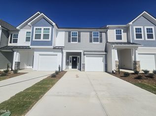 48 Bloodroot St, Angier, NC 27501