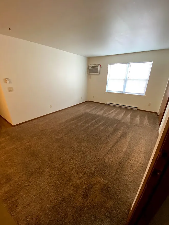 Building Photo - 2120 Sylvan Way